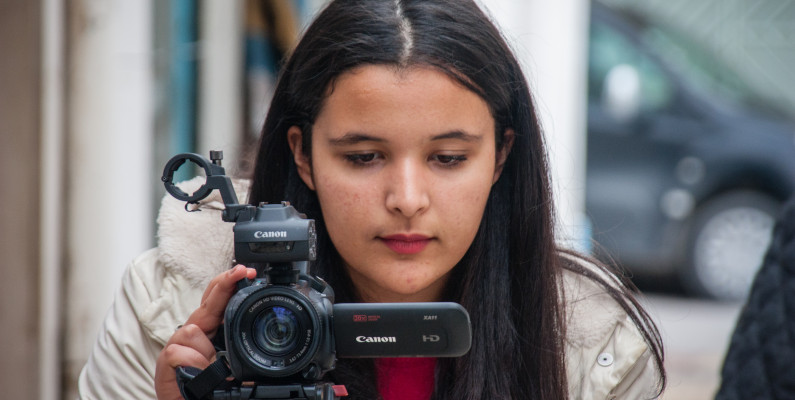 Young women reporting in Tunisia